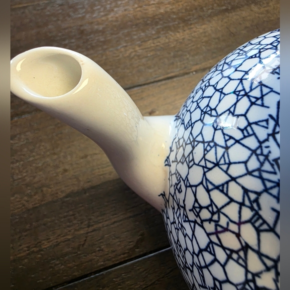 Adams Blue and White Ceramic Teapot - Picture 11 of 11